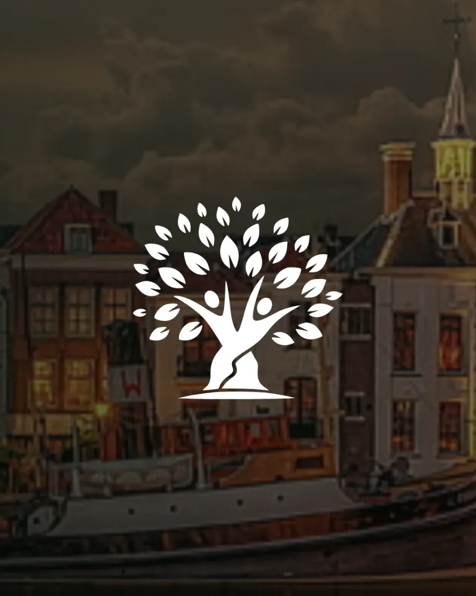 Ek Qadam Aur, the tree mark over a lit waterfront town